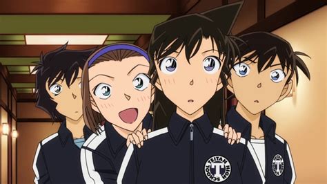 Case Closed (Detective Conan) The Scarlet School Trip (Bright .